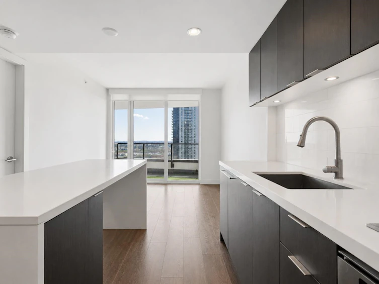 1909-8189 Cambie Street, Vancouver, BC, V6P 0G6 - 2