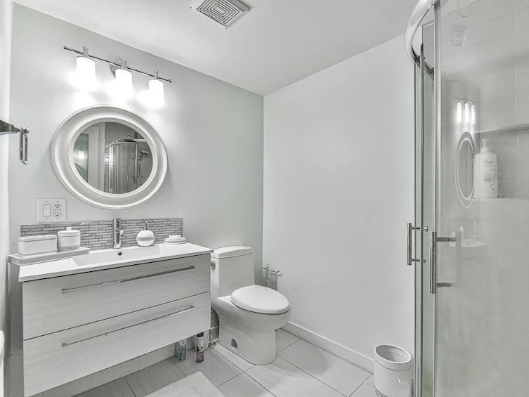 23740 Fraser Highway, Langley, BC, V2Z 2K8 - 9