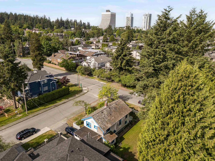 5282 Inman Avenue, Burnaby, BC, V5H 3Y5 - 31