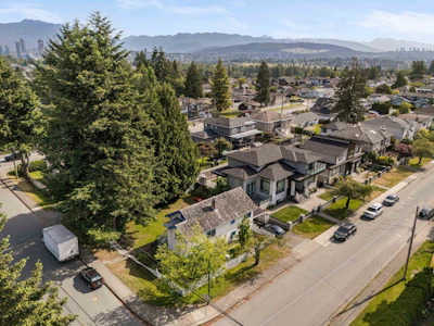 5282 Inman Avenue - 2