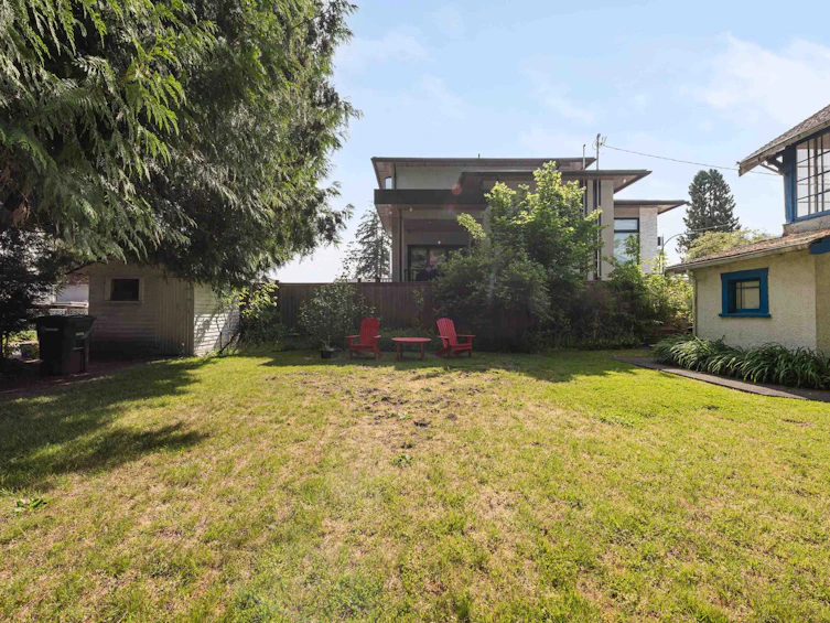 5282 Inman Avenue, Burnaby, BC, V5H 3Y5 - 9