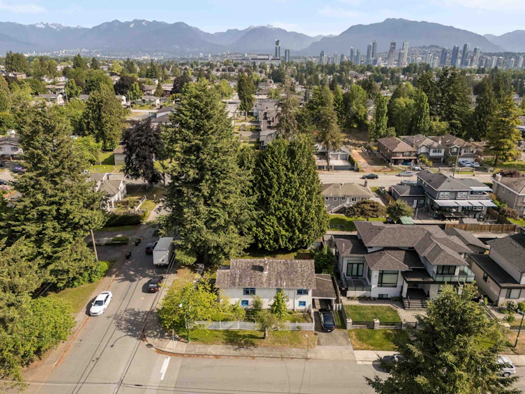 5282 Inman Avenue, Burnaby, BC, V5H 3Y5 - 29