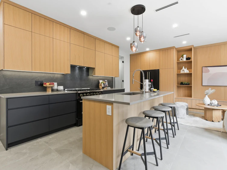1-2091 E 20th Avenue, Vancouver, BC, V5N 2L1 - 6