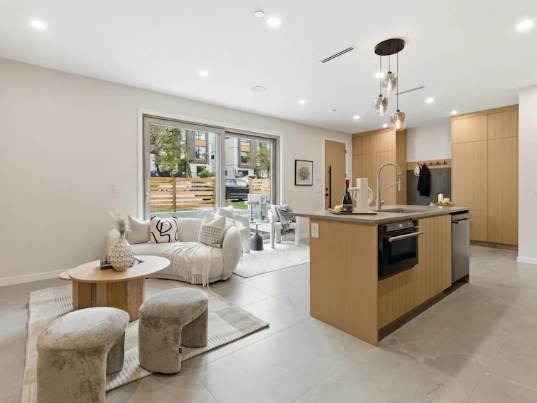 1-2091 E 20th Avenue, Vancouver, BC, V5N 2L1 - 9
