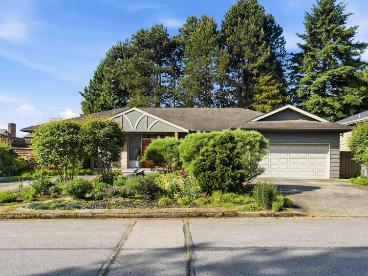 4264 Musqueam Drive, Vancouver, BC, V6N 3R7 - 2