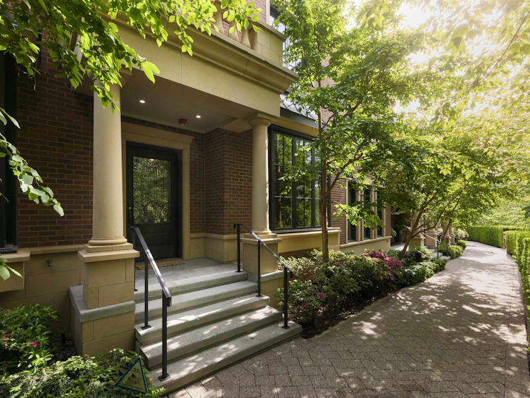 1488 Mcrae Avenue, Vancouver, BC, V6H 0B2 - 3