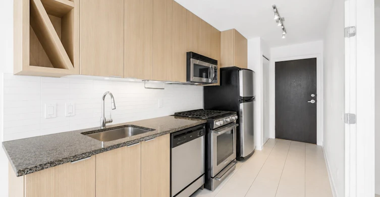 1703-1010 Richards Street, Vancouver, BC, V6B 1G2 - 3