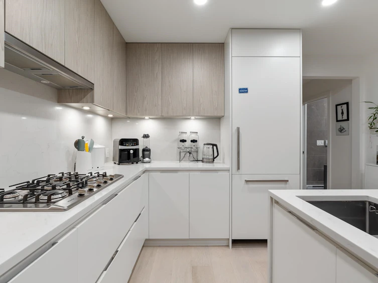 4228 Cambie Street, Vancouver, BC, V5Z 0K6 - 11