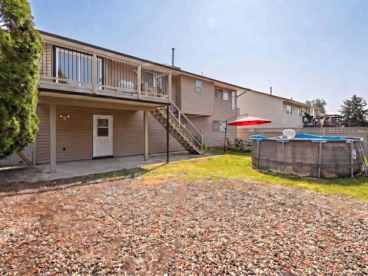 8912 213 Street, Langley, BC, V1M 1Z3 - 27