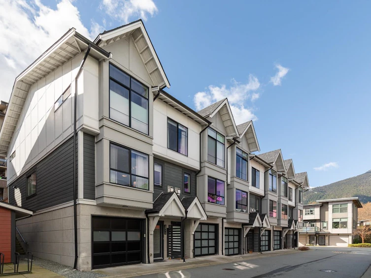 1214 Granite Drive, Squamish, BC, V8B 0V9 - 3