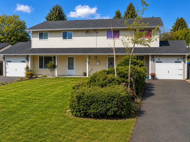 6743 135 Street, Surrey, BC, V3W 4W4