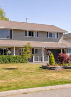 5489 Maple Crescent