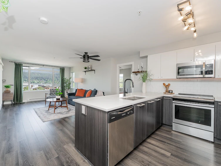 414-2525 Clarke Street, Port Moody, BC, V3H 0J3 - 4