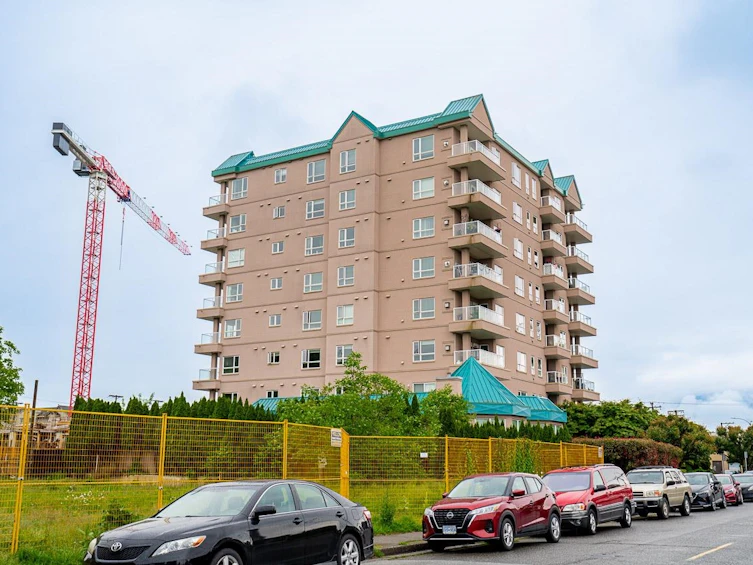 803-45745 Princess Avenue, Chilliwack, BC, V2P 2B5 - 2