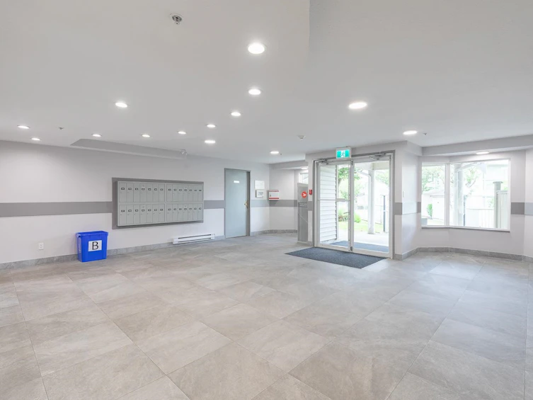 204-7031 Blundell Road, Richmond, BC, V6Y 1J5 - 23