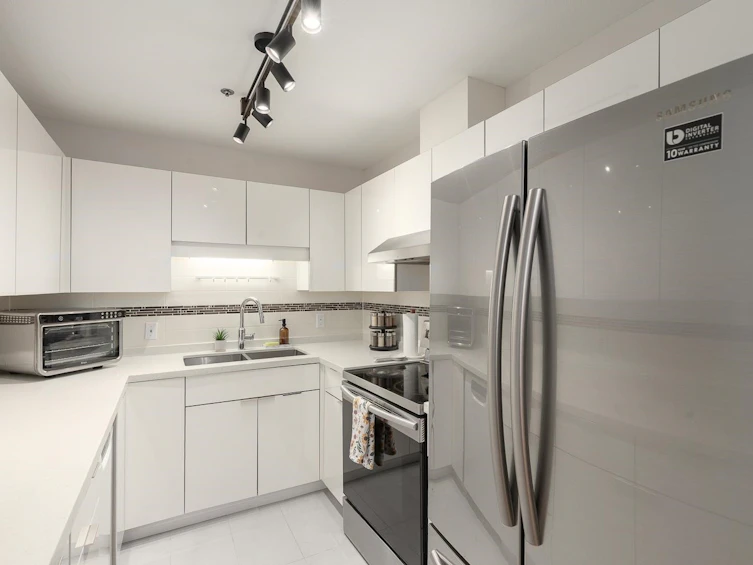 204-7031 Blundell Road, Richmond, BC, V6Y 1J5 - 9