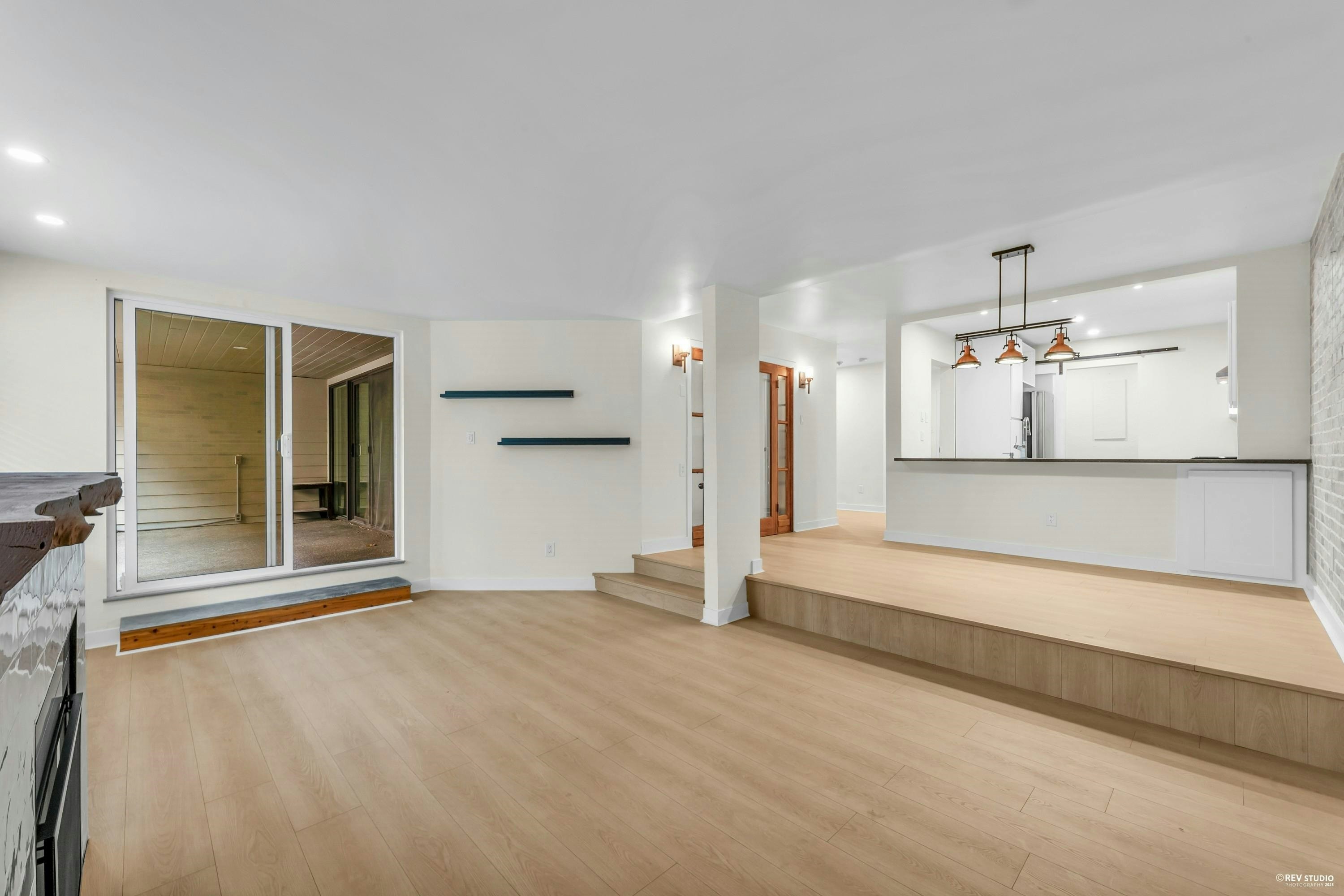 110-15282 19 Avenue, Surrey, BC, V4A 1X6 - 13