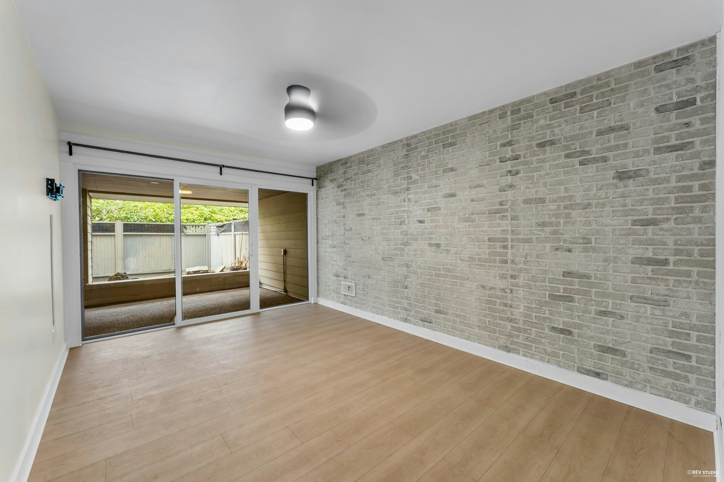 110-15282 19 Avenue, Surrey, BC, V4A 1X6 - 17