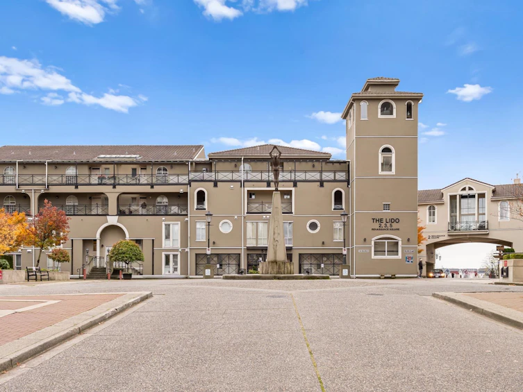 204-2 Renaissance Square, New Westminster, BC, V3M 6K3 - 32