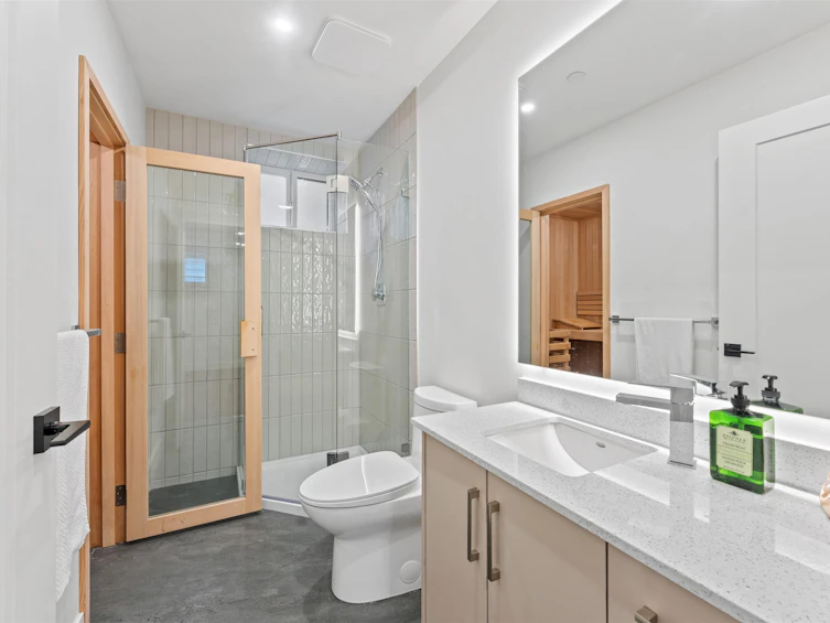 2719 E 46th Avenue, Vancouver, BC, V5S 1A6 - 24
