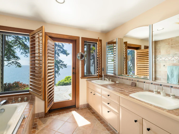 1299 Fairweather Road, Bowen Island, BC, V0N 1G2 - 22