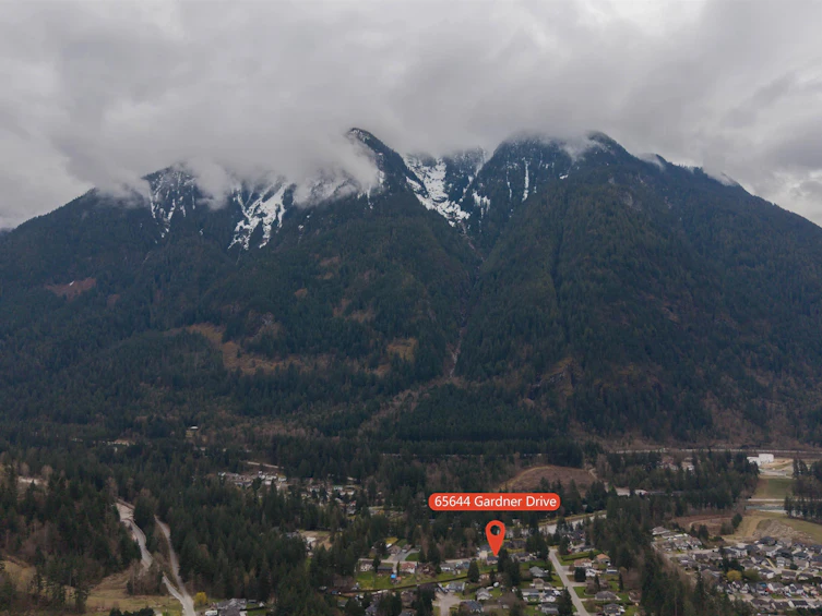 65644 Gardner Drive, Hope, BC, V0X 1L1 - 36