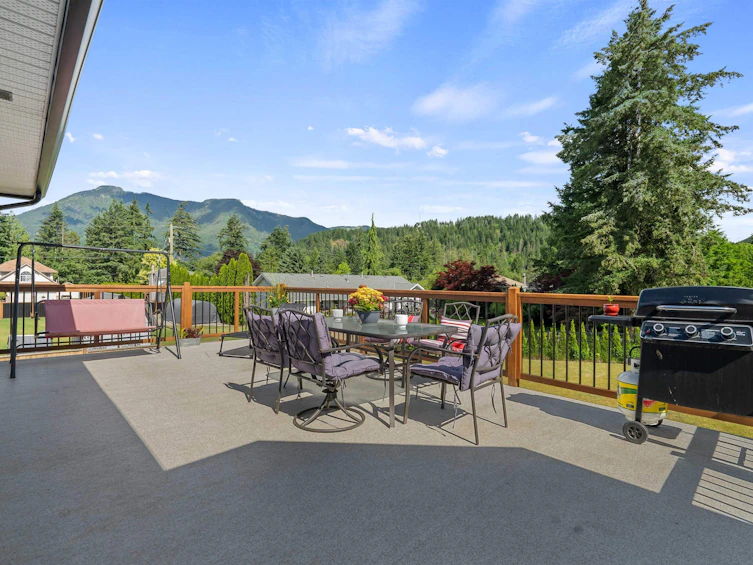 65644 Gardner Drive, Hope, BC, V0X 1L1 - 30