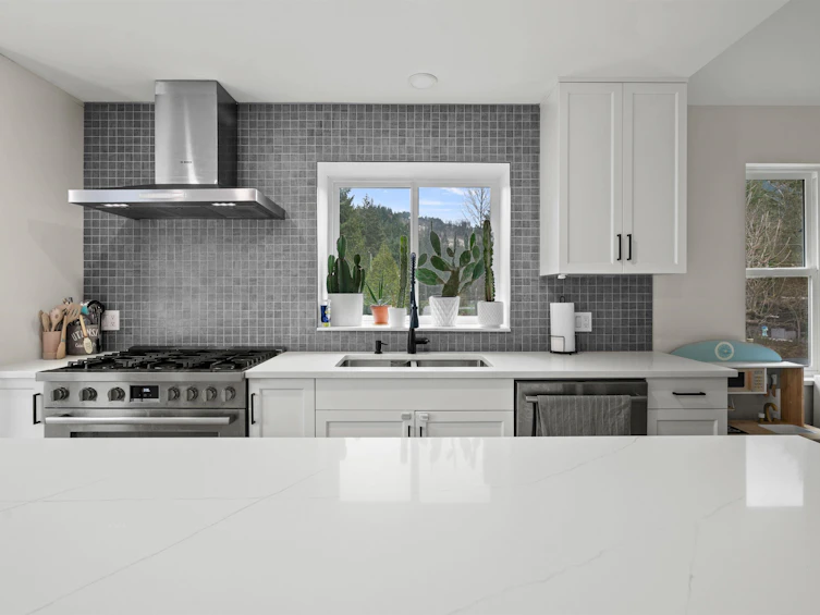 65644 Gardner Drive, Hope, BC, V0X 1L1 - 7