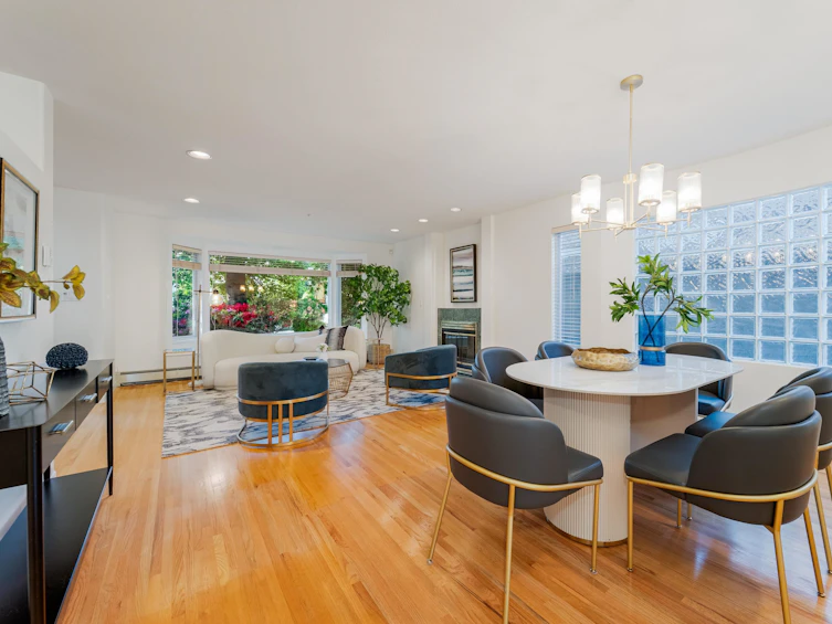 4682 W 14th Avenue, Vancouver, BC, V6R 2Y6 - 6