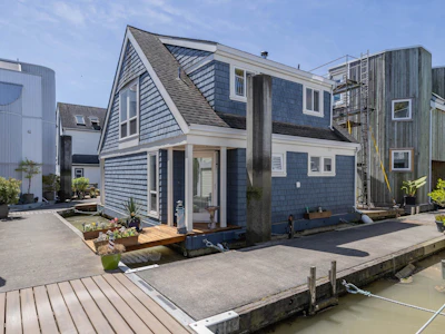 36-3459 W River Road - 2
