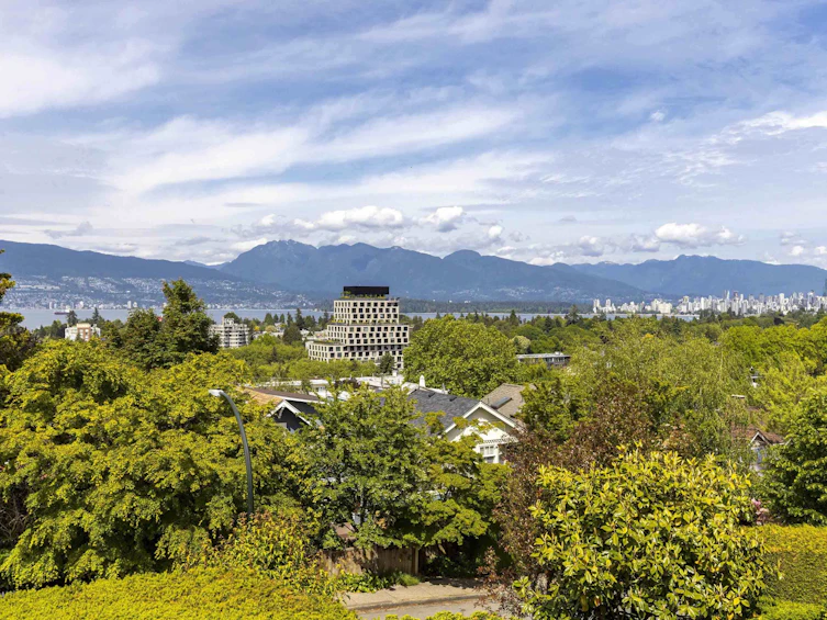 3820 W 12th Avenue, Vancouver, BC, V6R 2N8 - 8