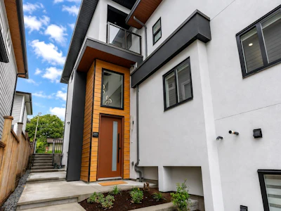 103-1045 Quadling Avenue - 2