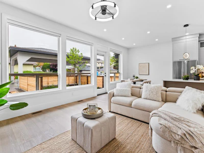 103-1045 Quadling Avenue - 3