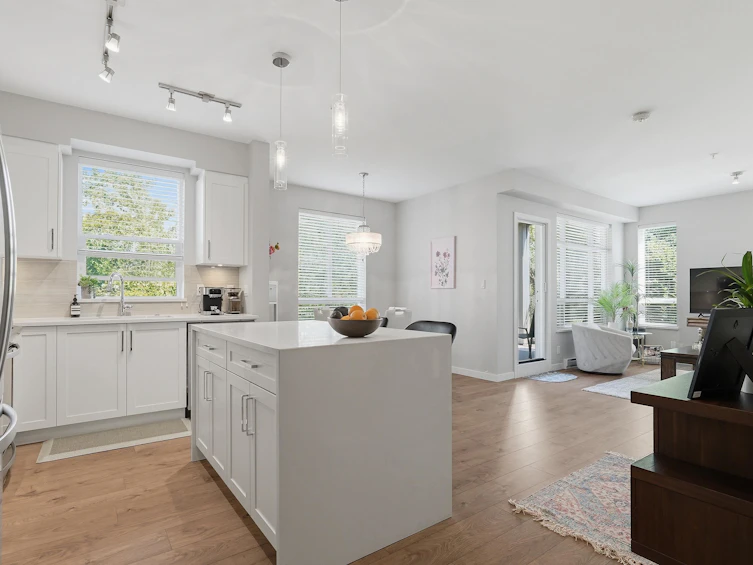 D206-20211 66 Avenue, Langley, BC, V2Y 0L4 - 17