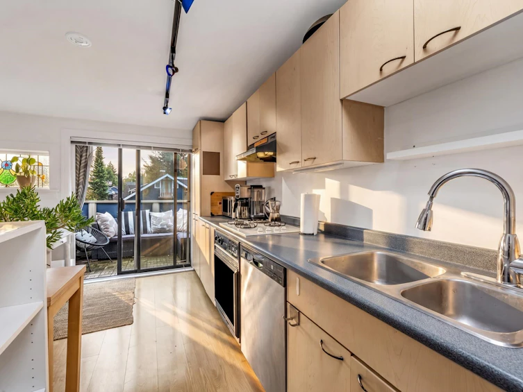 224 W 13th Avenue, Vancouver, BC, V5Y 1V9 - 37