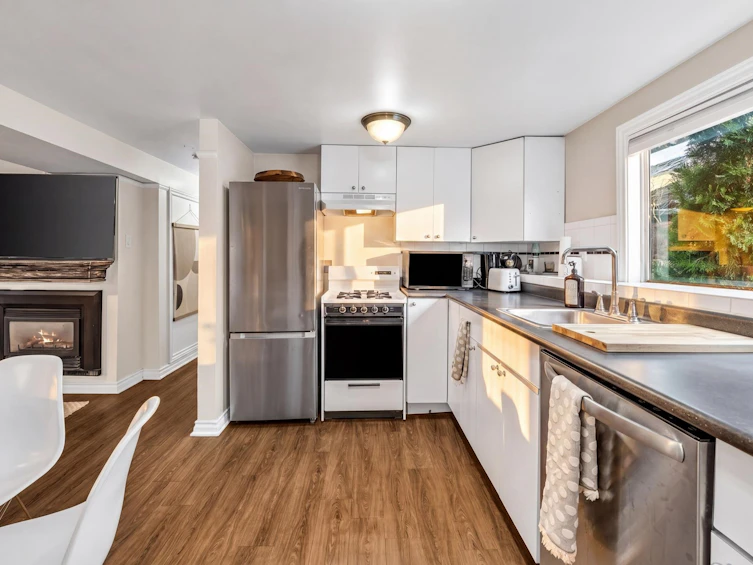 224 W 13th Avenue, Vancouver, BC, V5Y 1V9 - 32