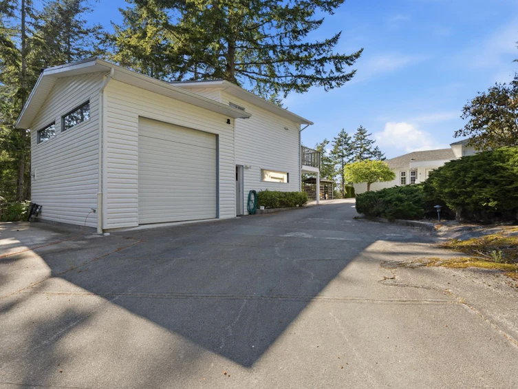 4065 Francis Peninsula Road, Pender Harbour Egmont, BC, V0N 2H1 - 3