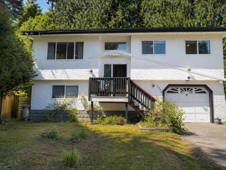 7585 Bluejay Crescent, Mission, BC, V2V 2Z5 - 2