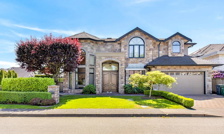 6011 Thetis Place