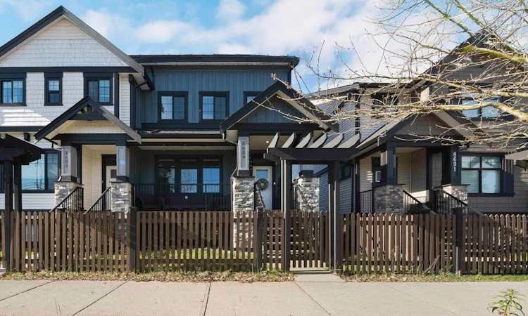8689 Cedar Street