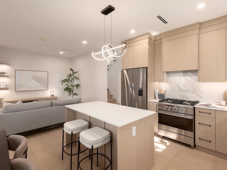1-3635 Turner Street, Vancouver, BC, V2K 2J2 - 12