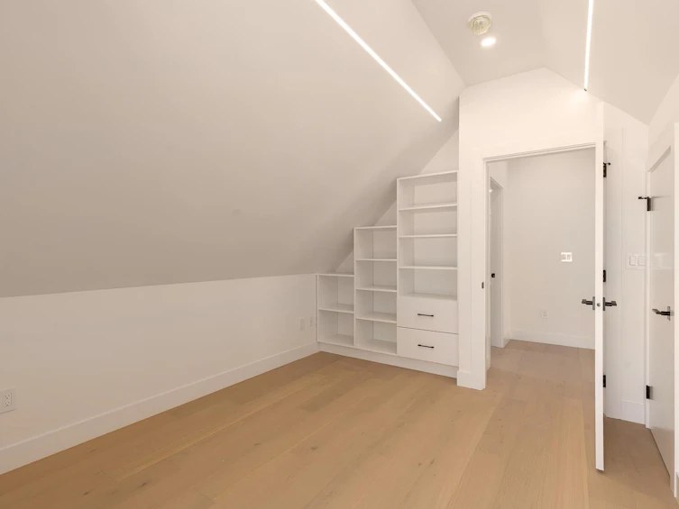 2-3635 Turner Street, Vancouver, BC, V5K 2J2 - 33