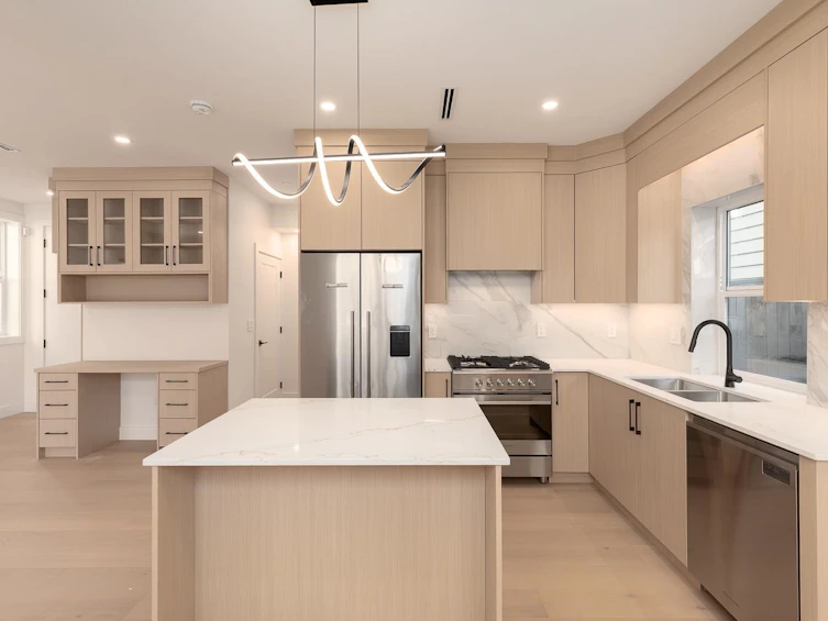 2-3635 Turner Street, Vancouver, BC, V5K 2J2 - 14