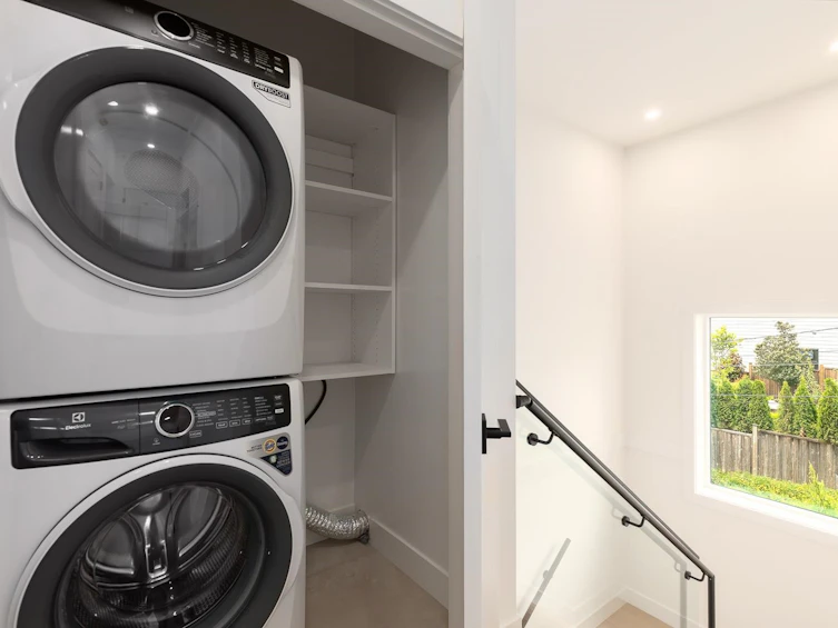 4-3635 Turner Street, Vancouver, BC, V5K 2J2 - 25
