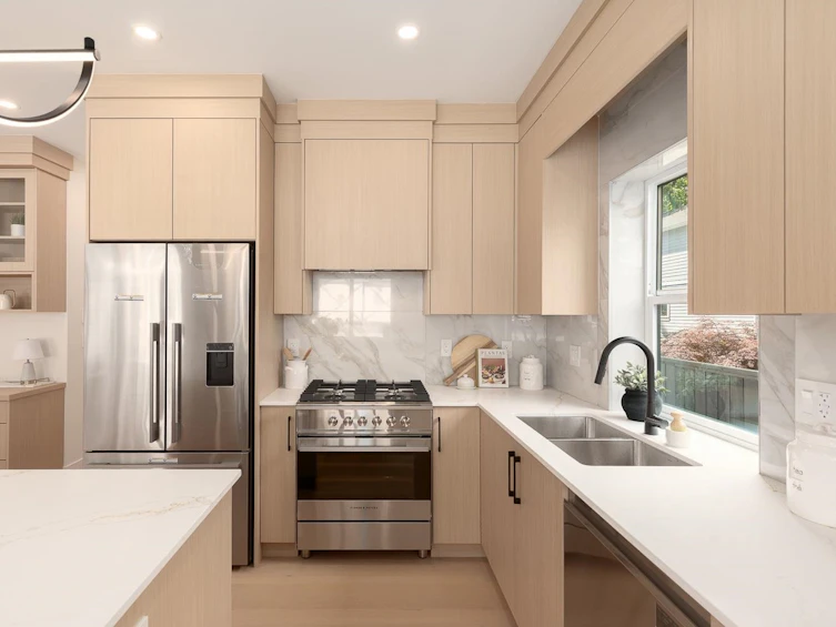 4-3635 Turner Street, Vancouver, BC, V5K 2J2 - 13