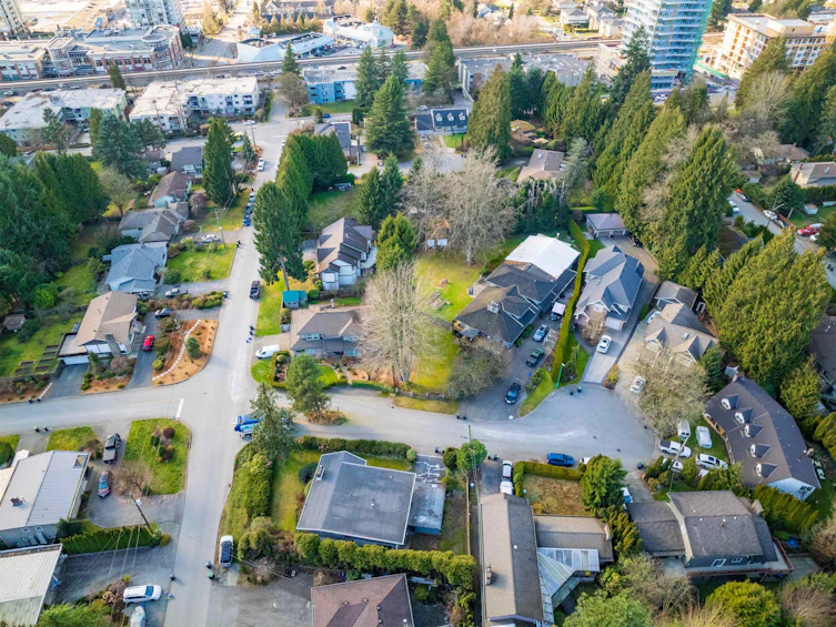 525 Perth Avenue, Coquitlam, BC, V3J 7V1 - 8