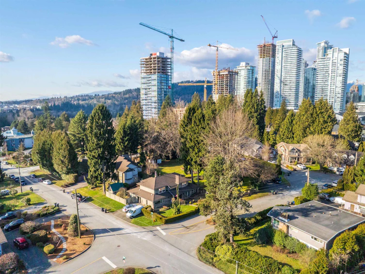 525 Perth Avenue, Coquitlam, BC, V3J 7V1 - 19