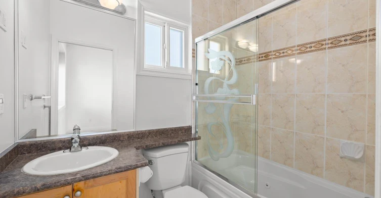 4831 Culloden Street, Vancouver, BC, V5V 4X8 - 9