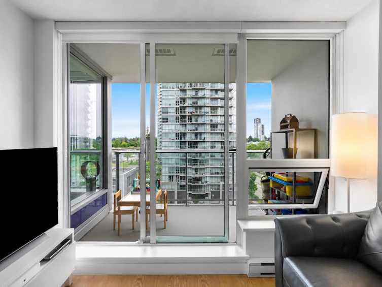 1007-13696 100 Avenue, Surrey, BC, V3T 0L5 - 9