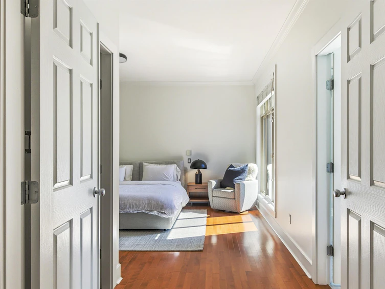 5780 Cranley Drive, West Vancouver, BC, V7W 1S8 - 16